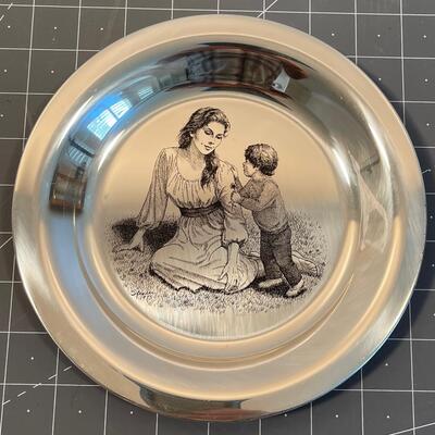 #639 Solid Sterling Silver Franklin Mint Plate Mothers Day 1975