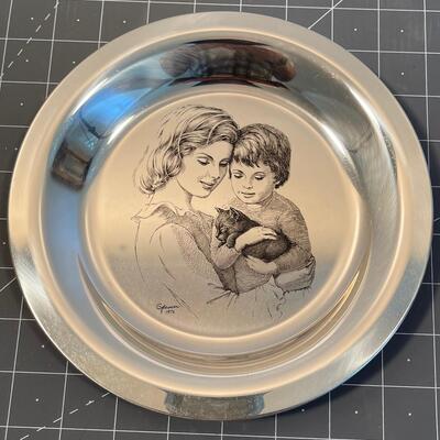 #641 Solid Sterling Silver Franklin Mint Plate - Mothers Day 1976 