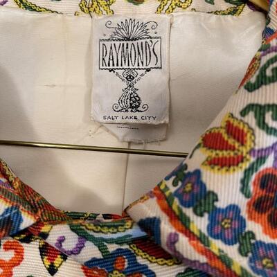 #653 Raymond's of Salt Lake: Tapestry Coat