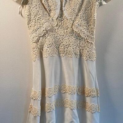 #660 Vintage Edith Small of Los Angeles Cream Lace Dress