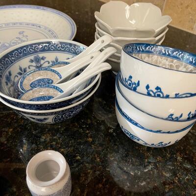 #671 Asian Diner Ware Mixed set Blue &White