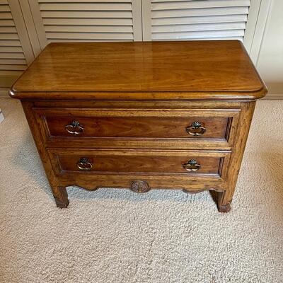Lot 420 JH Bigger Small Chest 2 Drawer Bedside Cabinet