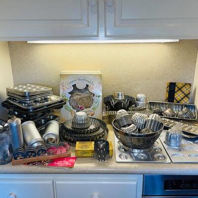 Lot 426 Collection of Home Baking Pans Molds Cookies Press Muffins Chocolate France Holland