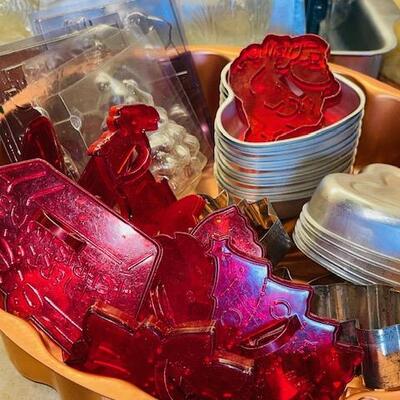 Lot 430 Group Kitchen Baking Supplies Molds Pans Cookie Cutters Ala Creme France