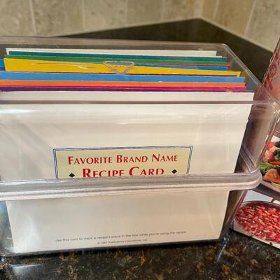 #708 Cookbook (New) and recipe Cards 
