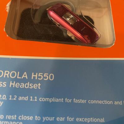 #718 Motorola H550 Universal Head set New 