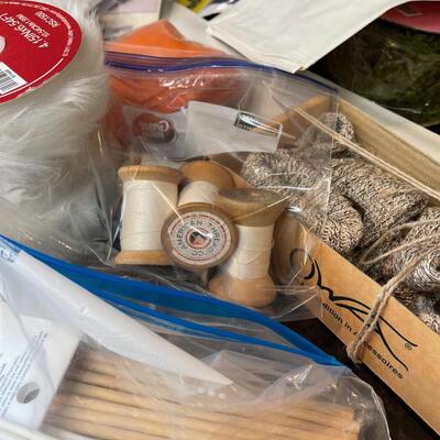#733 Tub of Crafting Items: Thread, Ribbon, Sewing