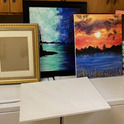 #738 Picture Frames and Canvases 