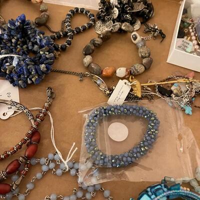 #793U Tray of Blue Jewelry