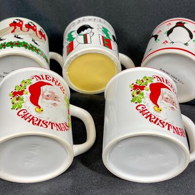 Lot of five Christmas holiday mugs, coffee cups