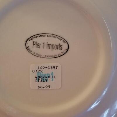 Lot #113  8 Pier One Plates with 8 Matching Gumbo Bowls