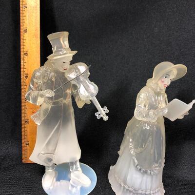 Interesting Plastic Figurines musician & caroler 