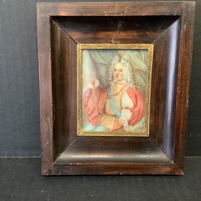 C2187 Pair of Antique Ogee Framed Portraits