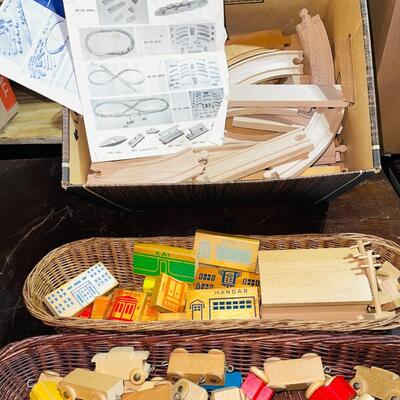 450  Vintage Playskool Educational Toys Wood Blocks Trains 