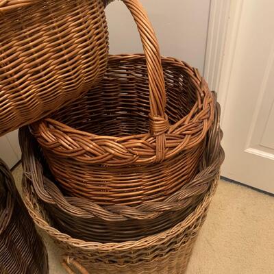 Lot 458  Group of Large Baskets Hampers 