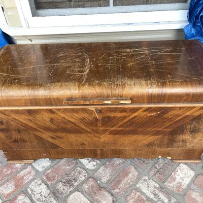 Lot 471  Vintage Lane Hope Chest AS IS 
