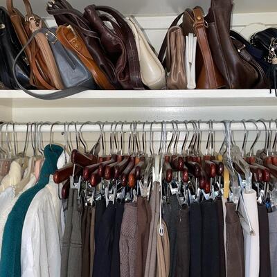 BB 481 Ladies Closet A Leather Hand Bags Sleep Ware Trousers Shoes Shoe Shelf Belts