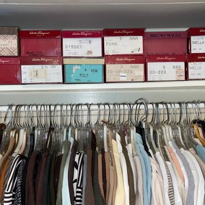 BB 482  Ladies Closet B Tops Shoes 