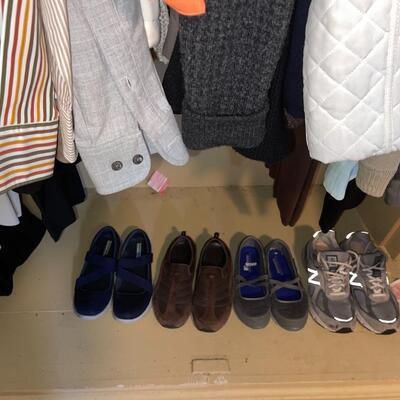 BB 483  Ladies Closet C Shirts/Blouses Hats Shoes Blazers Coat