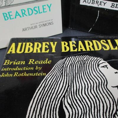 Lot 16 - Aubrey Beardsley Books