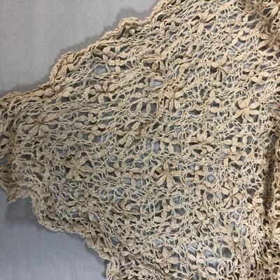 Lot 49 - Crocheted Table Cloth