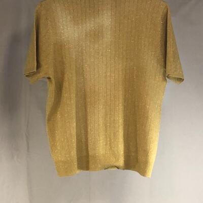 Lot 70 - Sag Harbor Gold Short Sleeve Sweater