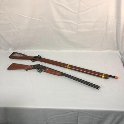Lot 78 - (2) Toy Rifles Daisy and Kentuckian