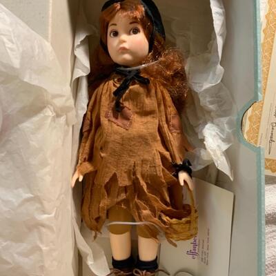 Effanbee Les Miserables - Broadway Doll
