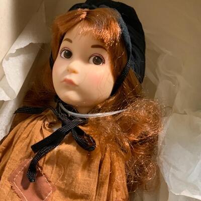 Effanbee Les Miserables - Broadway Doll