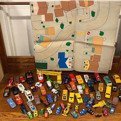 Mixed Lot of Hot Wheel Match Box Vintage Metal Toy Cars with Playmat
