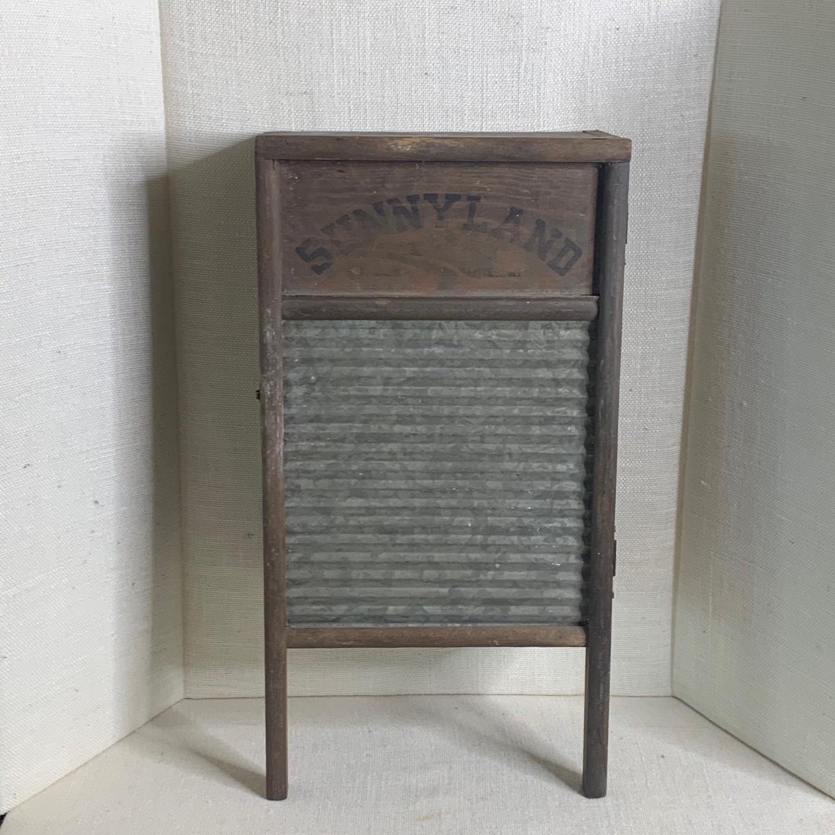 Repurposed Sunnyland Vintage Washboard