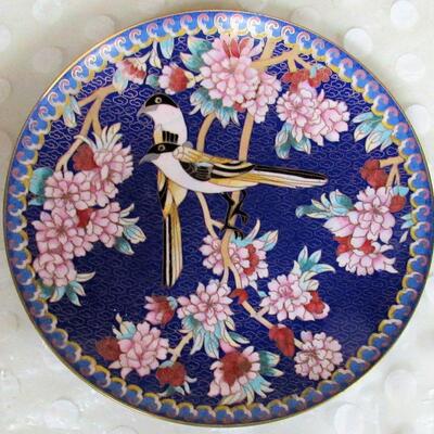 The Shrick, 1992, 8th and Final Issue in Winged Jewels Chinese Cloisonne Plates Set, Read description