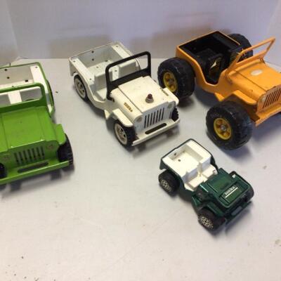 413 Vintage 4pc Tonka Toy Trucks / Jeep 