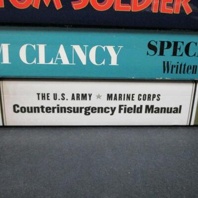 Lot 48 - Military Books - Tom Clancy - Field Manual - CIA