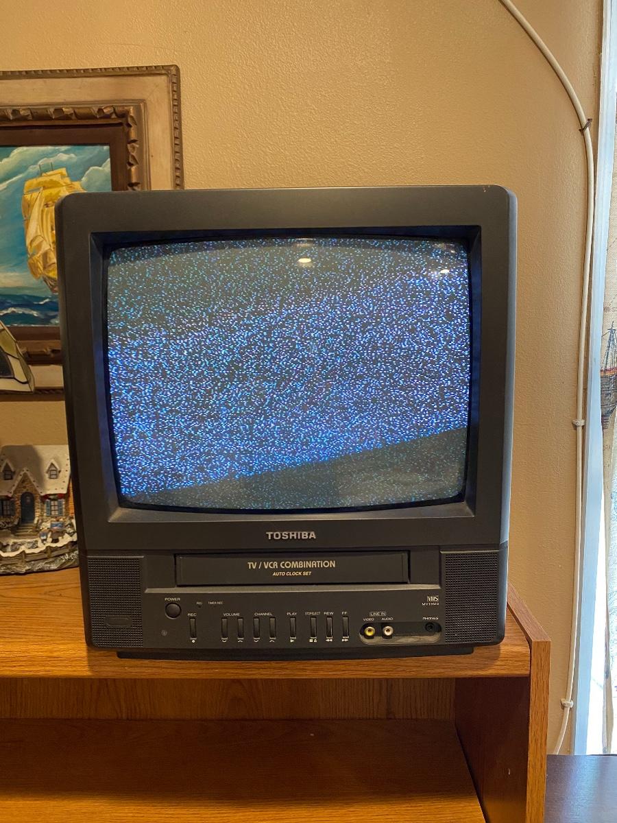 Vintage Toshiba VCR TV Combo