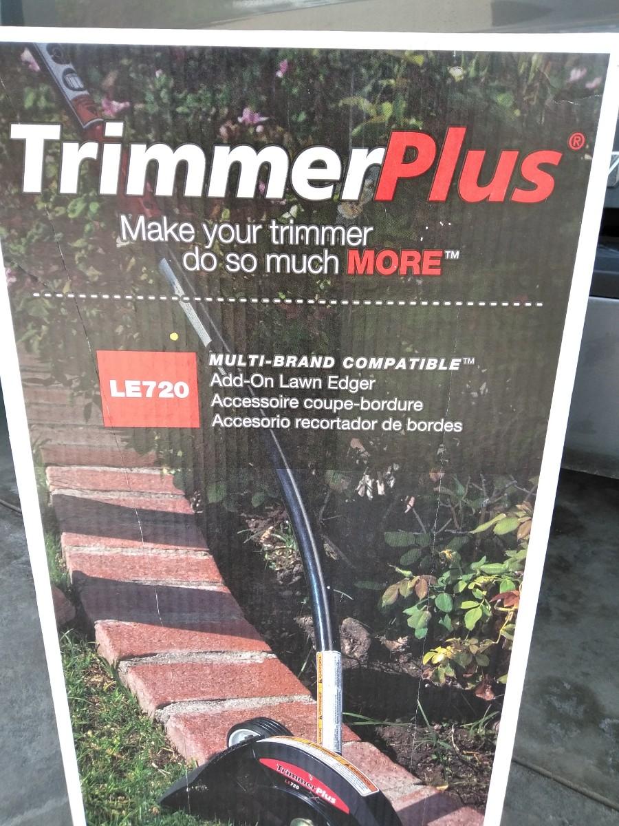 LOT 28 BRAND NEW TRIMMER PLUS LE720