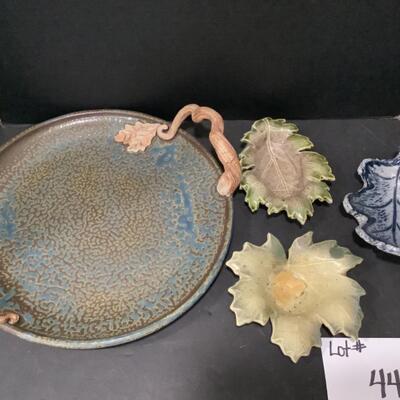 447 Pottery Leaf Tray and Bowls 