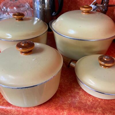 Vintage Pan Set