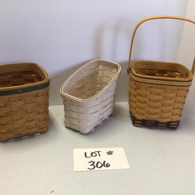 306 Set of Three Longaberger Baskets with Lids 