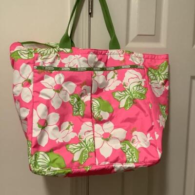 211 Lilly Pulitzer Bag by Le Sport Sac 