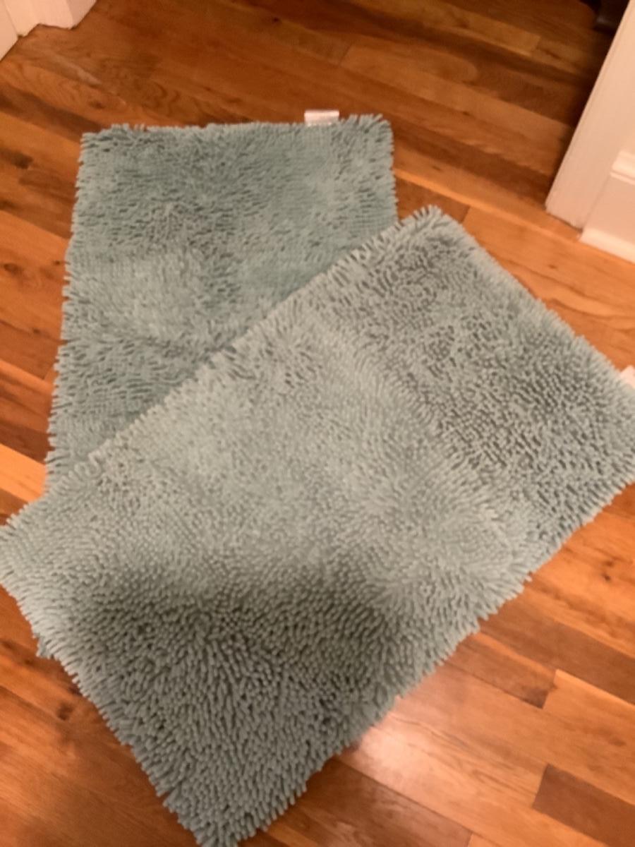 197 Pair of Aqua Blue Mohawk Memory Foam Bath Mats