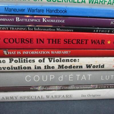 Lot 64 - Military History Books