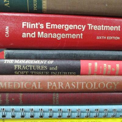 Lot 70 - Medical Reference Books