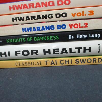 Lot 83 - Tai Chi & Various Oriental Martial Arts Books