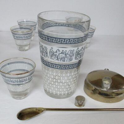 Mid Century Cocktail Shaker, 6 Matching Small Cocktail Glasses, Cover and Spoon