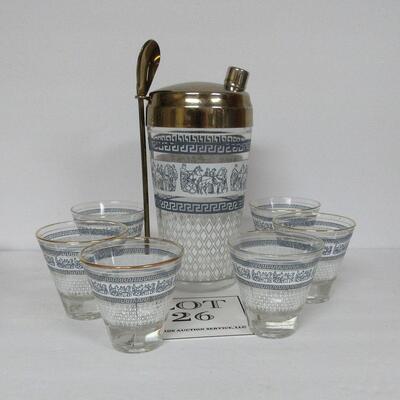 Mid Century Cocktail Shaker, 6 Matching Small Cocktail Glasses, Cover and Spoon