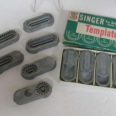 Vintage Singer Sewing Buttonholer With Booklet, Templates, Feeder Cover and Screwdrivers In Original Box