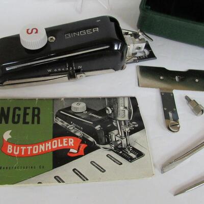 Vintage Singer Sewing Buttonholer With Booklet, Templates, Feeder Cover and Screwdrivers In Original Box