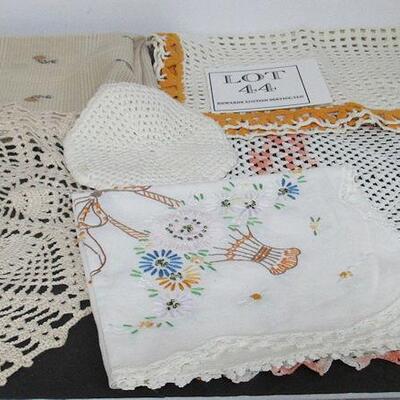Lot of 6 Doileys, Kitchen Curtain Top, Potholder