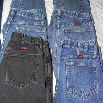 NINE PAIRS OF NAME BRAND  MENS JEANS